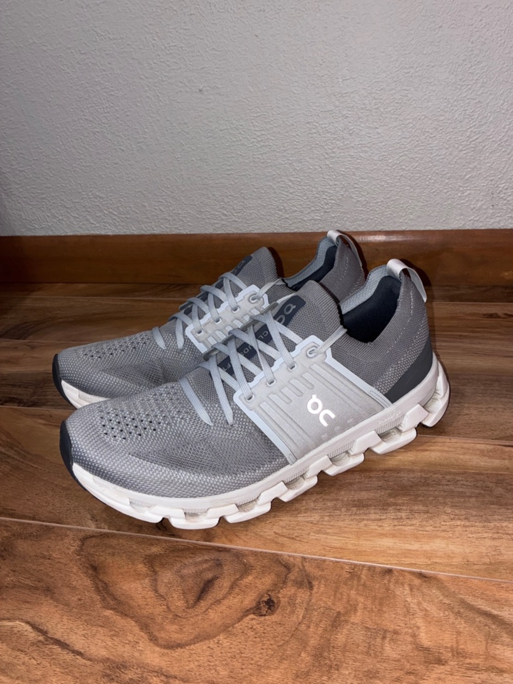 On Cloud Cloudswift 3 Men’s Mesh Low Top Running Sneakers Alloy Glacier- size 10